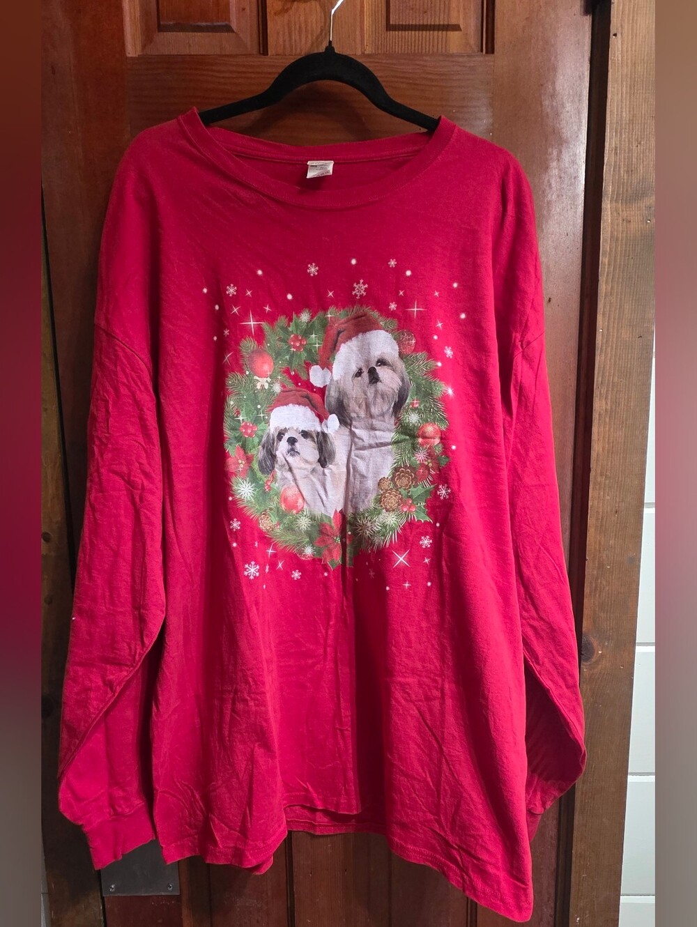 Fruit of the Loom Red Holiday Dog Wreath Sweatshirt